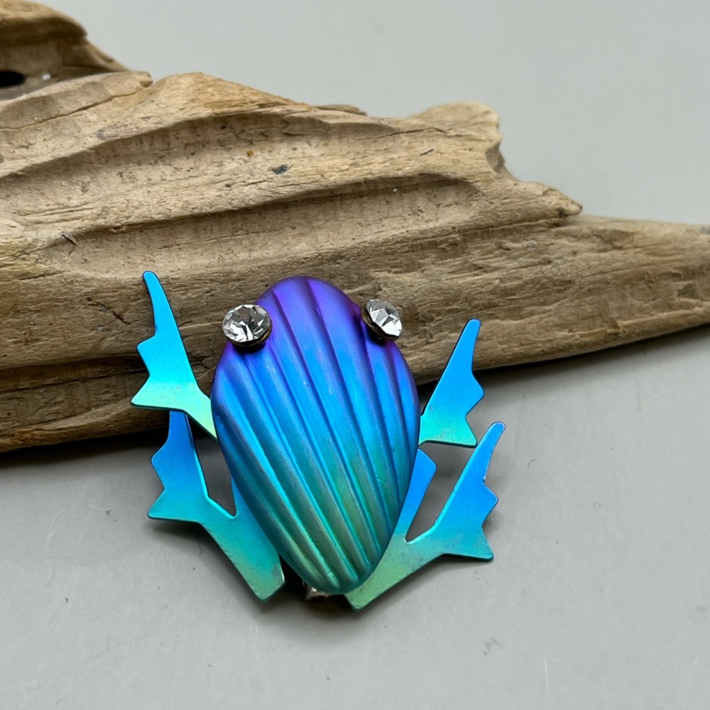 Colorful Frog Brooch with Rhinestones